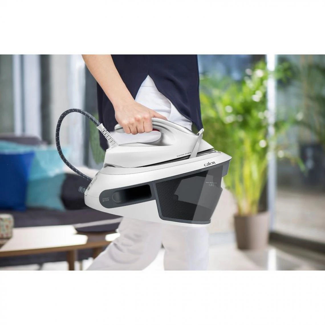 CALOR SV8021 - Centrale Vapeur 120g/min - Fonction Pressing 450g/min -... 6 CALOR SV8021 - Centrale Vapeur 120g/min - Fonction Pressing 450g/min -... – Image 4