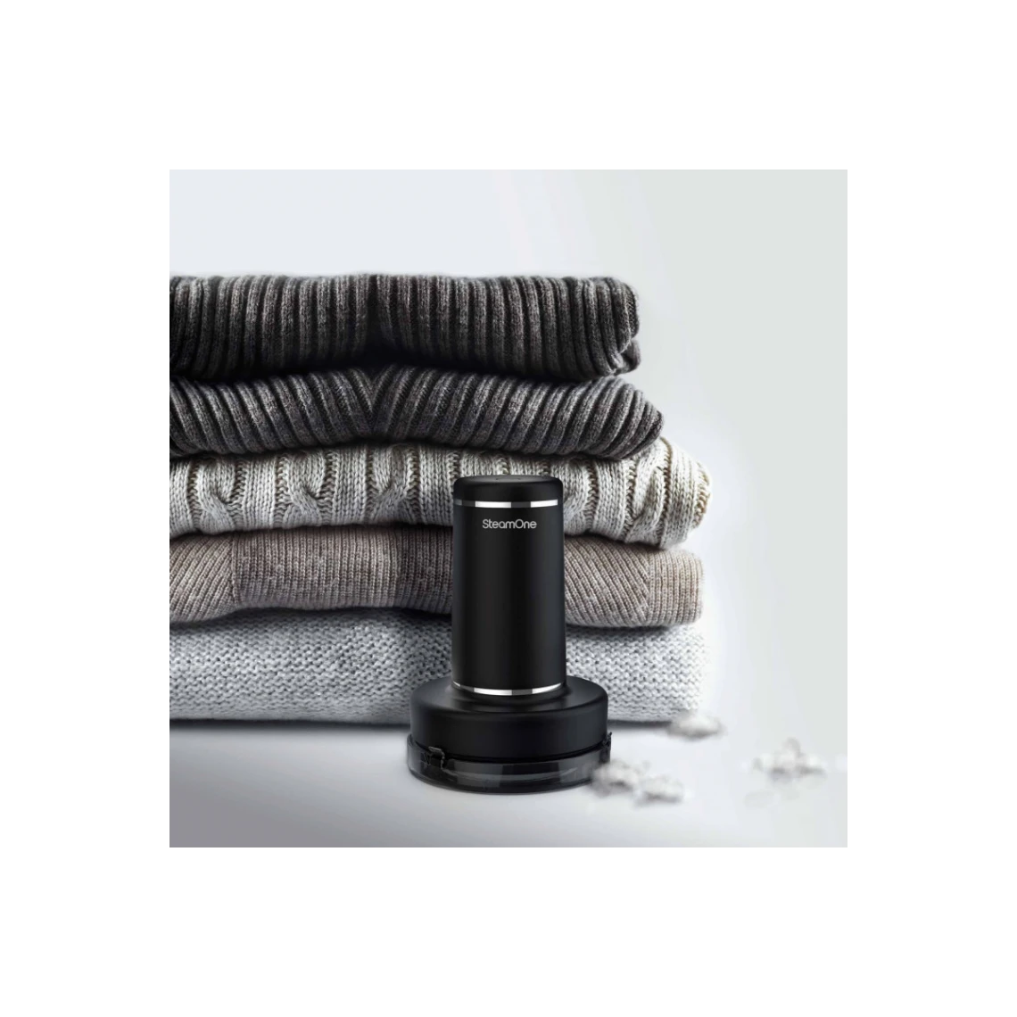 Steamone Rasoir Anti-peluches Rechargeable - RP10B 7 Steamone Rasoir Anti-peluches Rechargeable - RP10B – Image 5